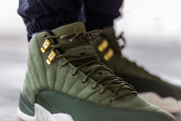 Jordan 12 retro sales olive canvas